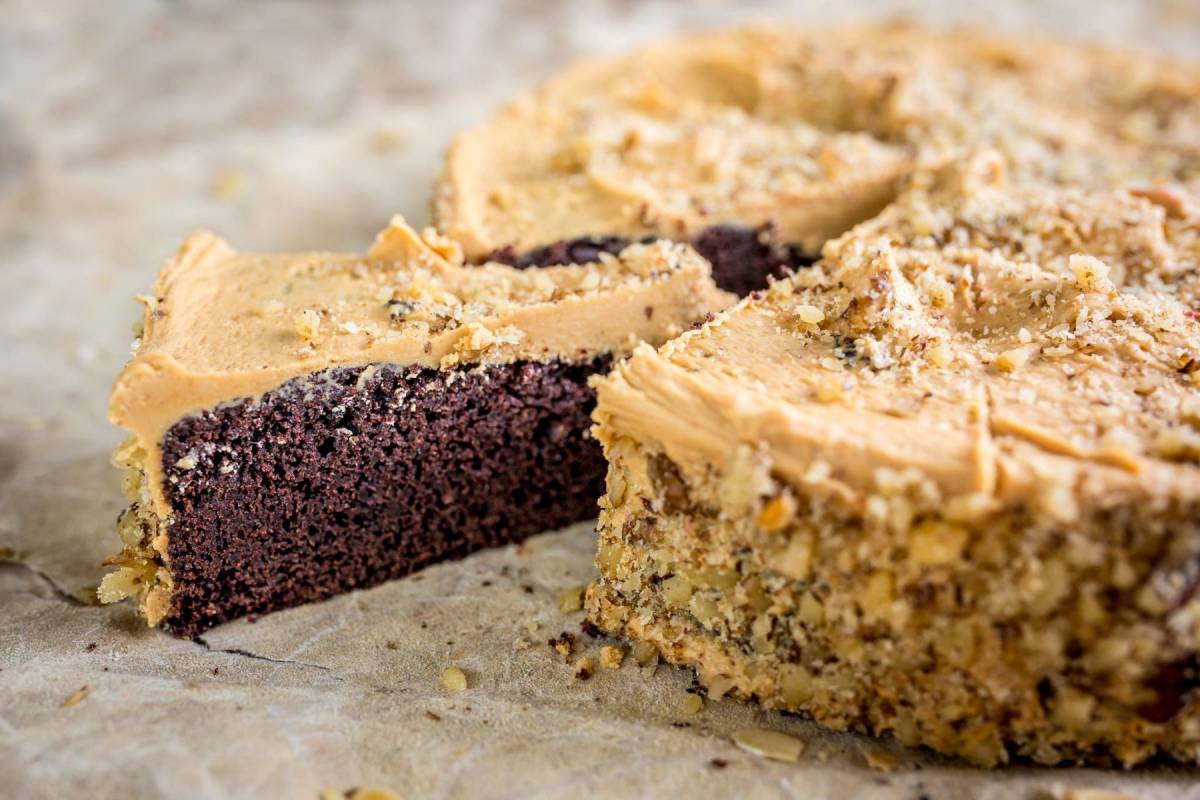 Karamellás brownie torta szelet. Falat klasszikus finomság - Rendeljsutit.hu