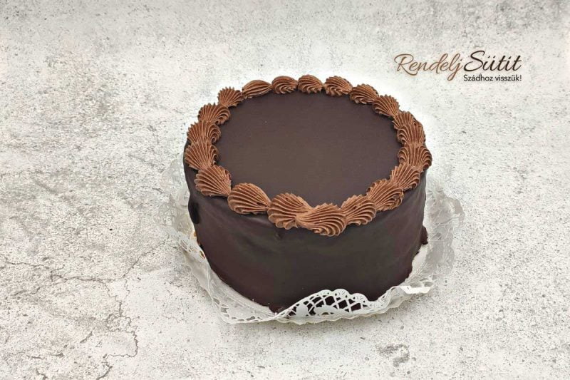 Csokoládétorta 10 vagy 20 szeletes egész torta - Torta házhoszllítás Rendeljsutit.hu