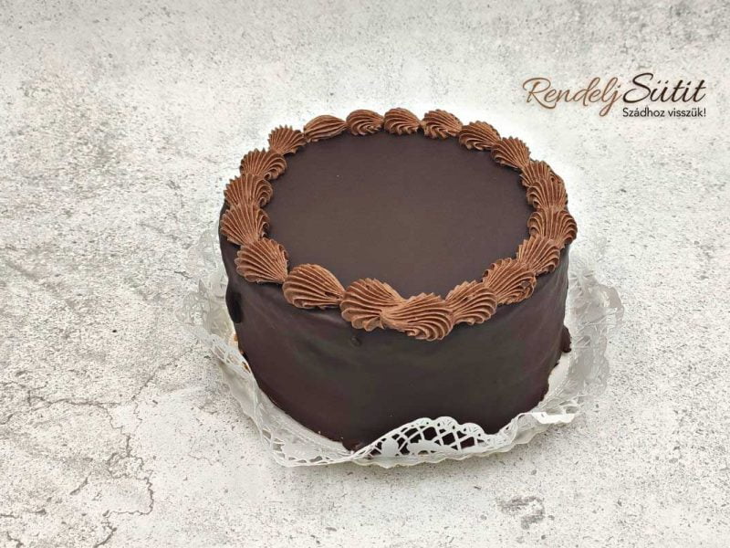 Csokoládétorta 10 vagy 20 szeletes egész torta - Torta házhoszllítás Rendeljsutit.hu